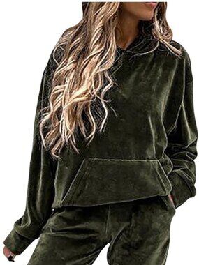 CLEARANCE! ROOTS Canada: Velour hoodie & joggers Set, Olive Green, Ladies Size M